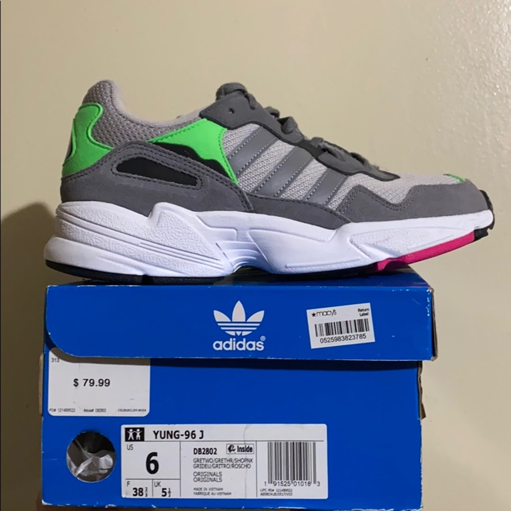 Unisex - Adidas Shoes (Yung-96 J)